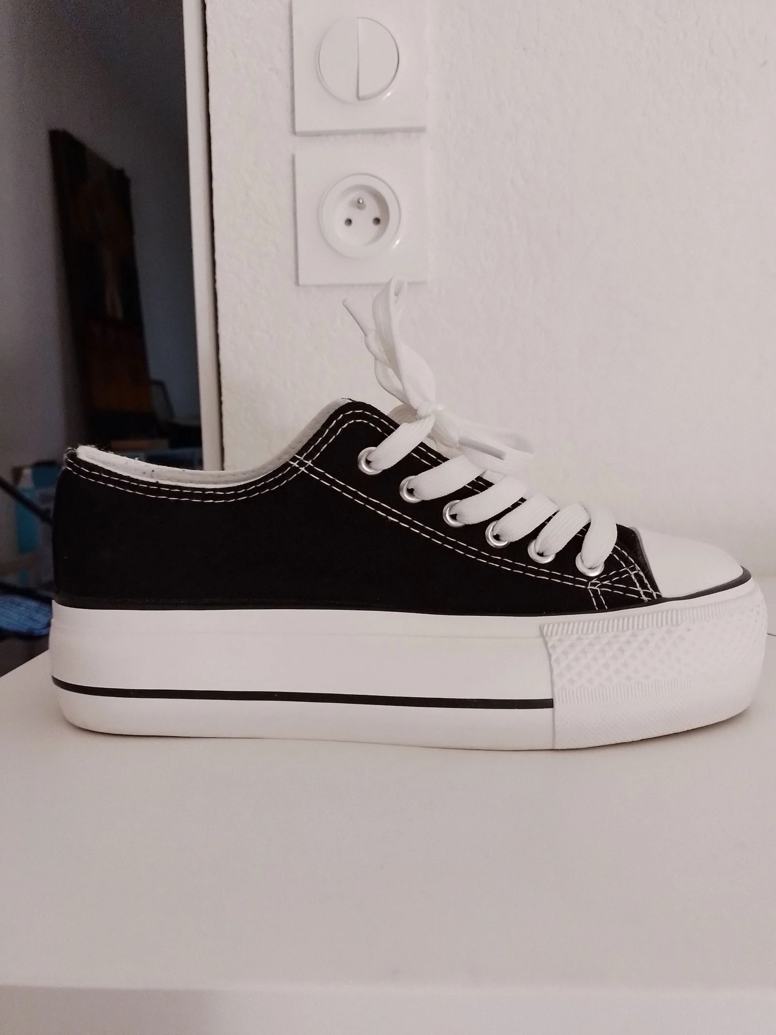 Baskets noir